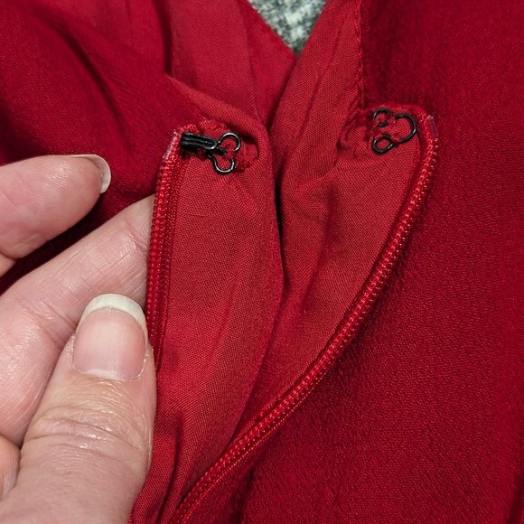 Summer Red Romper - Picture 9 of 9